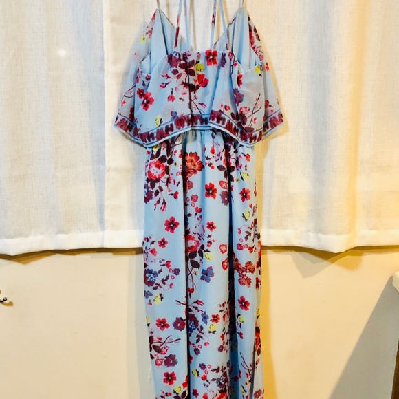 Sweet & Adorable Floral Maxi Dress - Picture 2 of 4